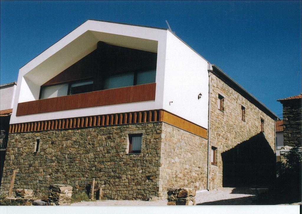 Casa Luis Gonzaga Guest House Braganca Exterior photo